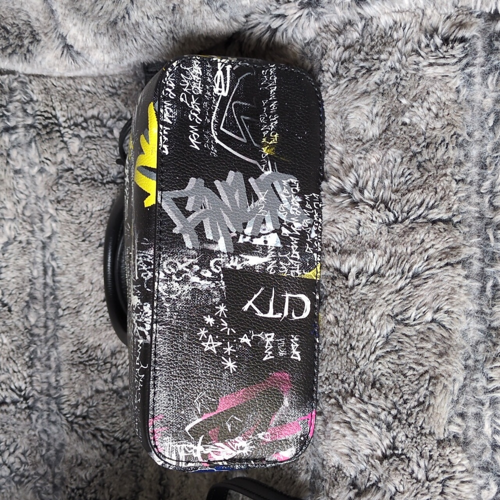 DKNY Paige small satchel crossbody handbag with a graffiti print. - Picture 3 of 7